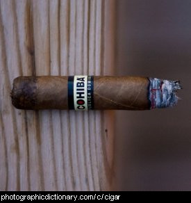 Photo of a cigar.