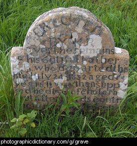 Photo of a gravestone.