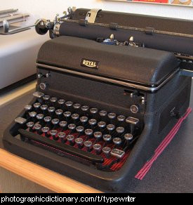 Photo of an old typewriter