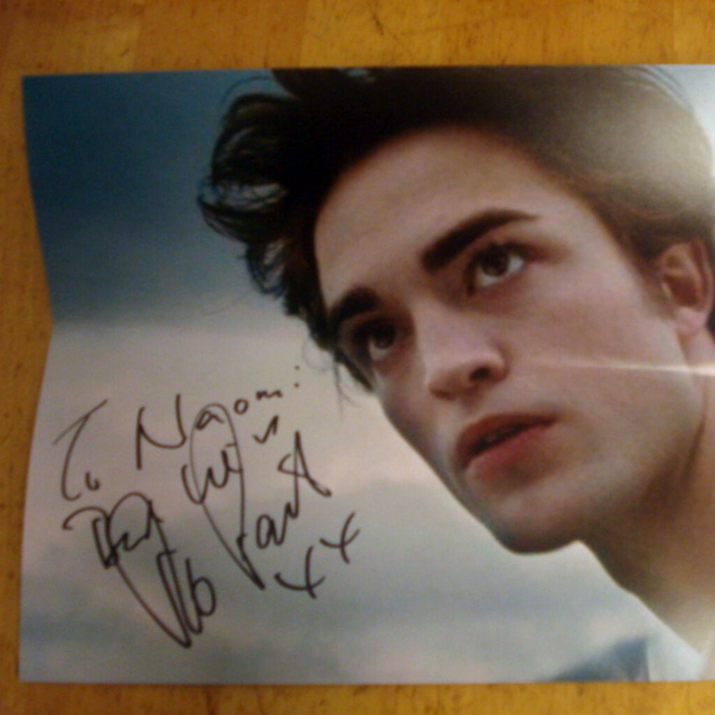 Photo of an autograph