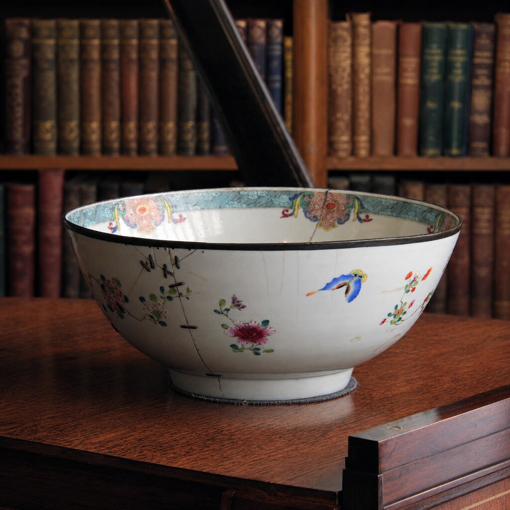 Photo of a bowl of cereal