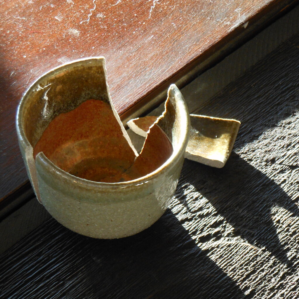 Photo of a broken cup