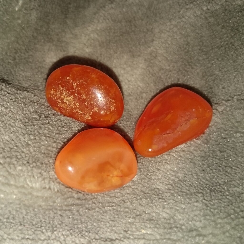 Photo of carnelian