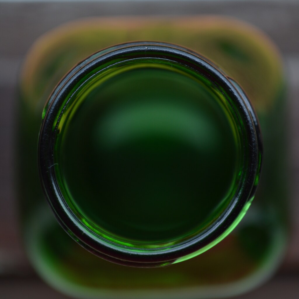 Photo of a bottle mouth