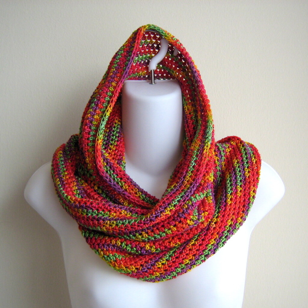 A colorful cowl.
