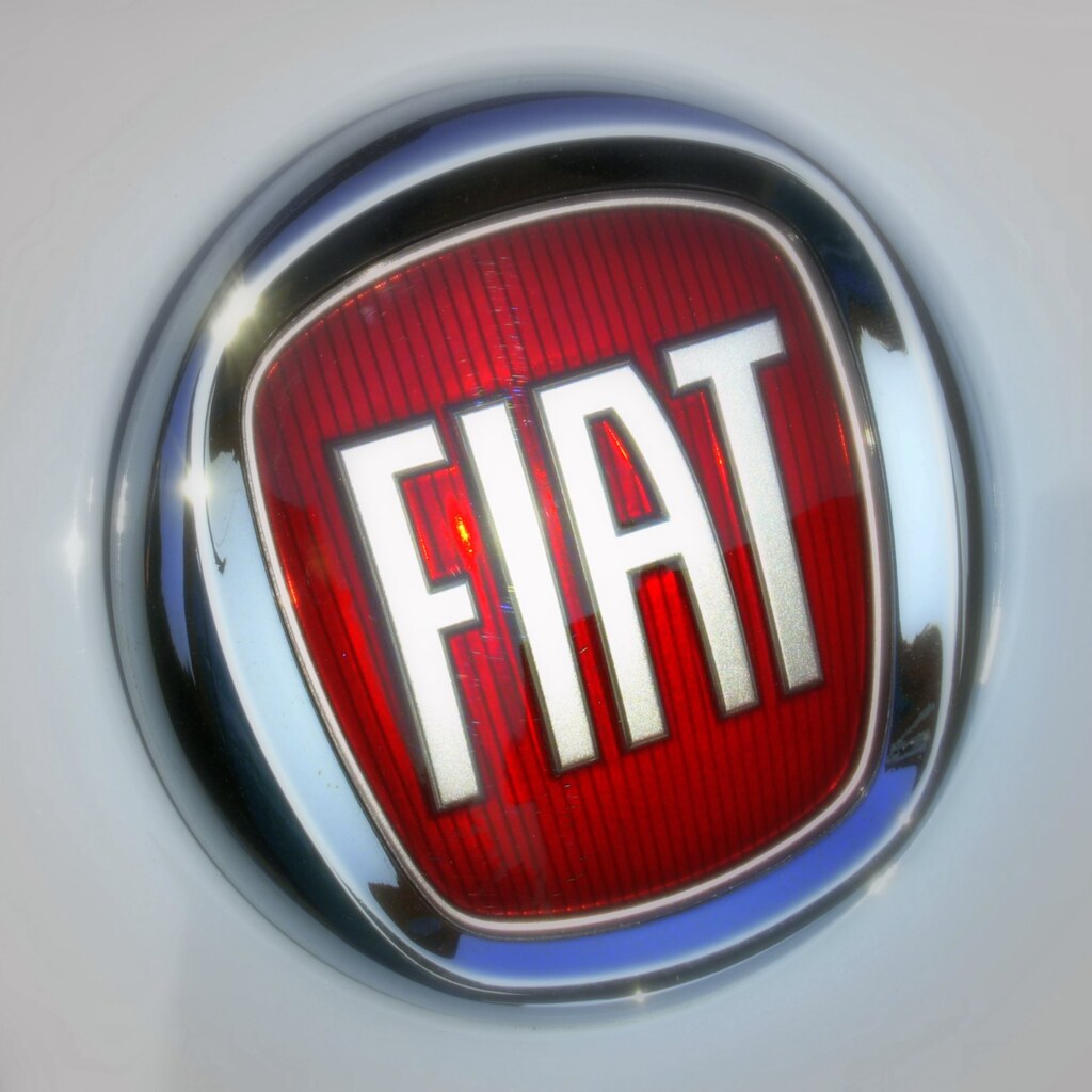 Photo of a Fiat badge
