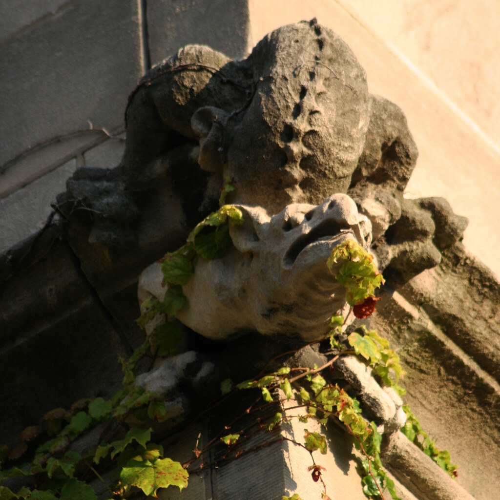 Photo of a gargoyle.