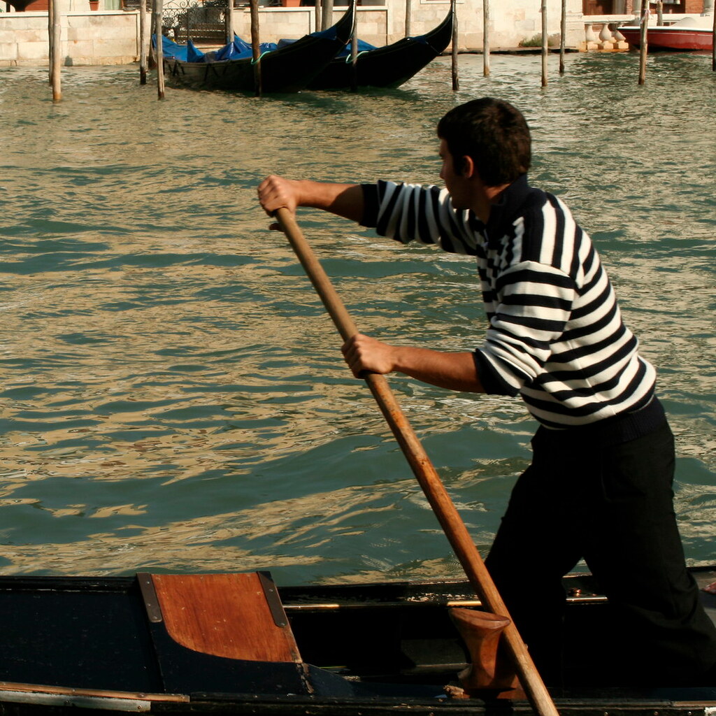 Photo of a gondolier