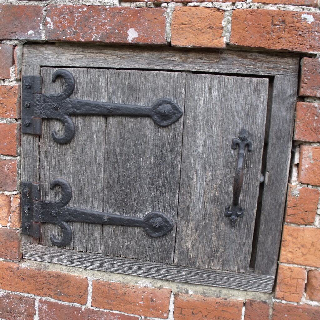 Photo of a wooden hatch