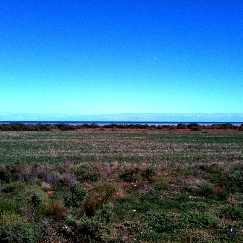 Photo of the distant horizon