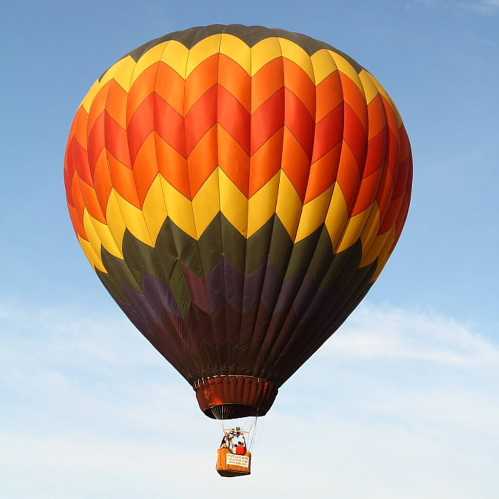 Photo of a hot air balloon.