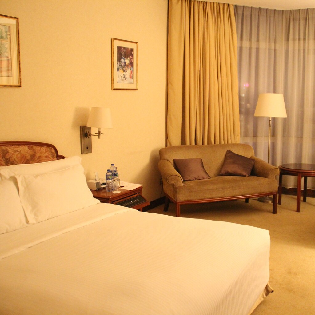 Photo of a hotel room