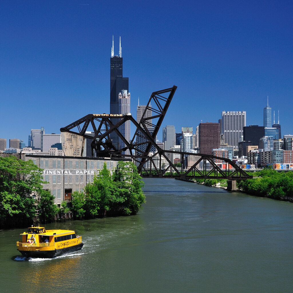 Photo of the Chicago River