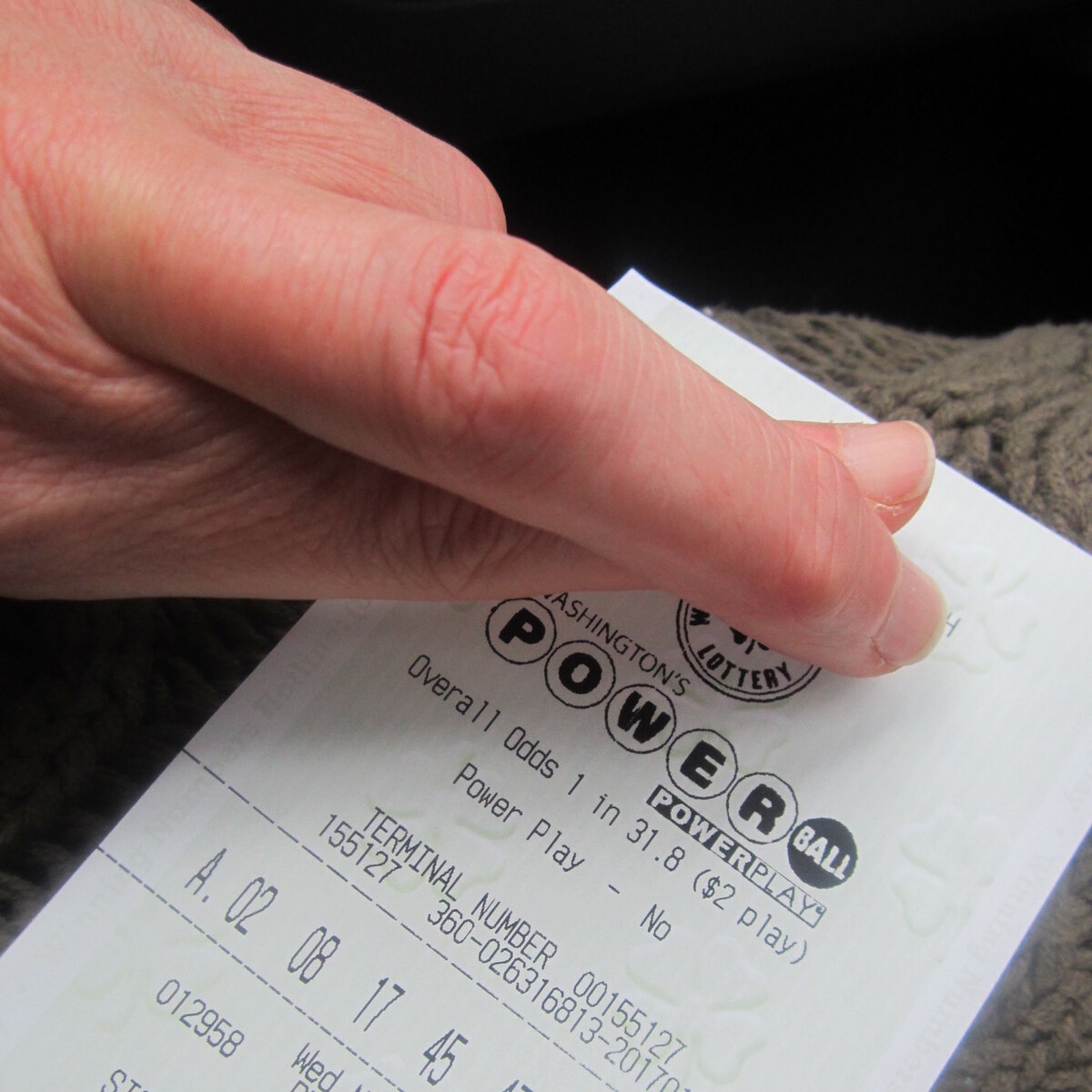 Photo of some crossed fingers