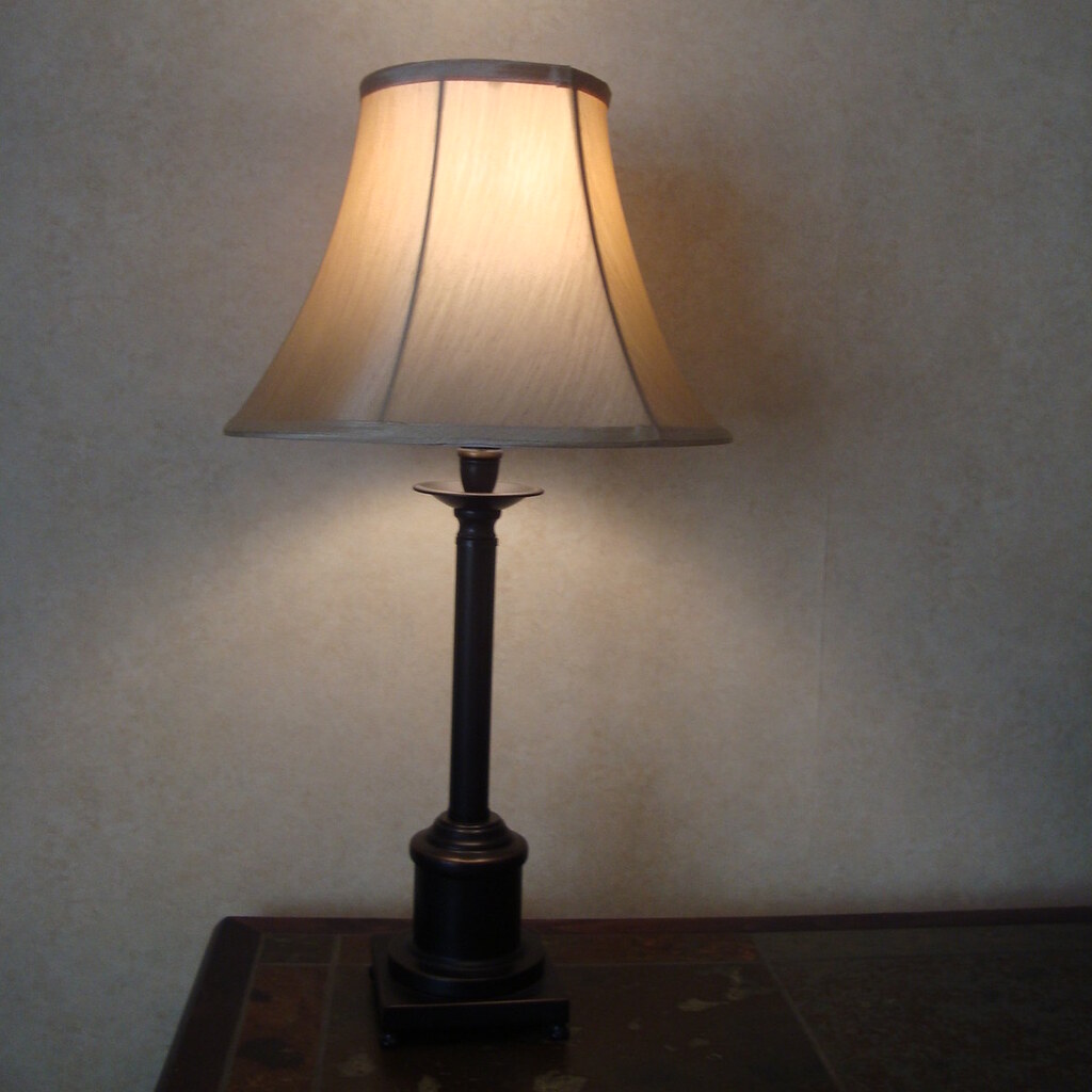 Photo of a lamp.