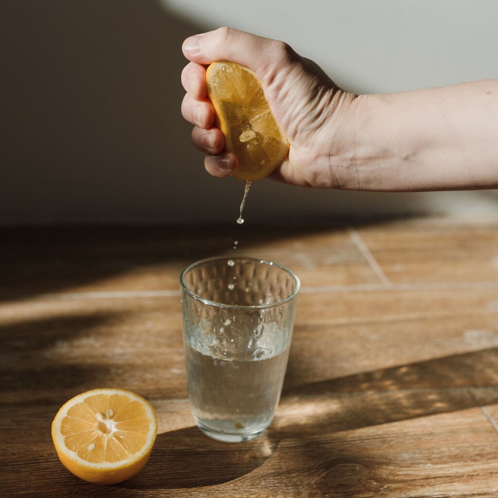 A photo of lemon juice