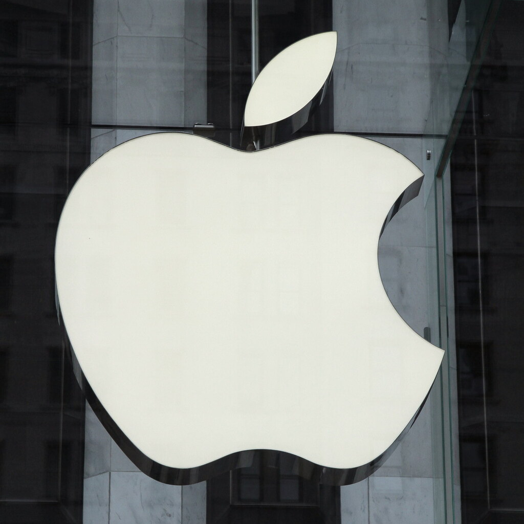 Photo of the Apple logo