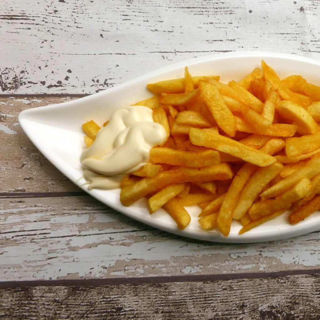 Photo of chips and mayonnaise