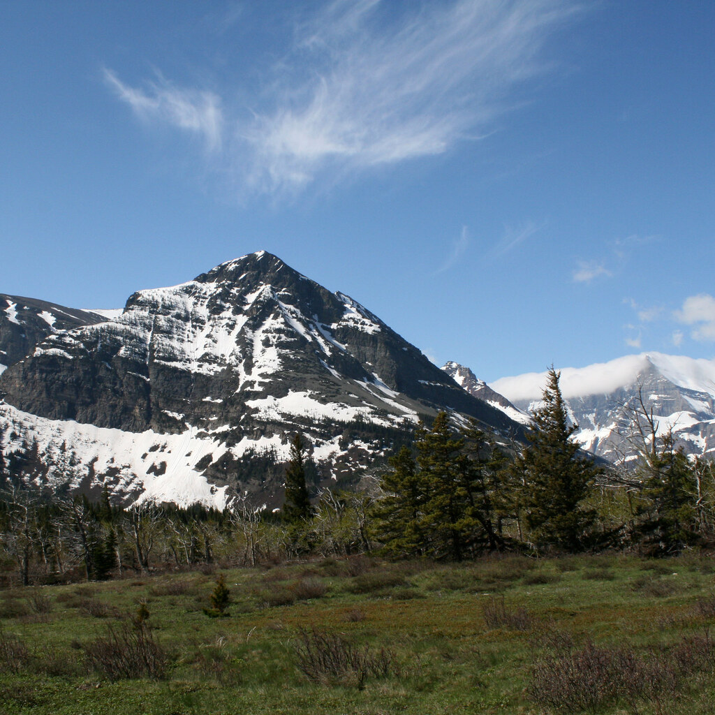 Photo of mountains