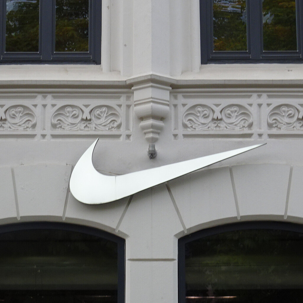 Photo of the Nike swoosh