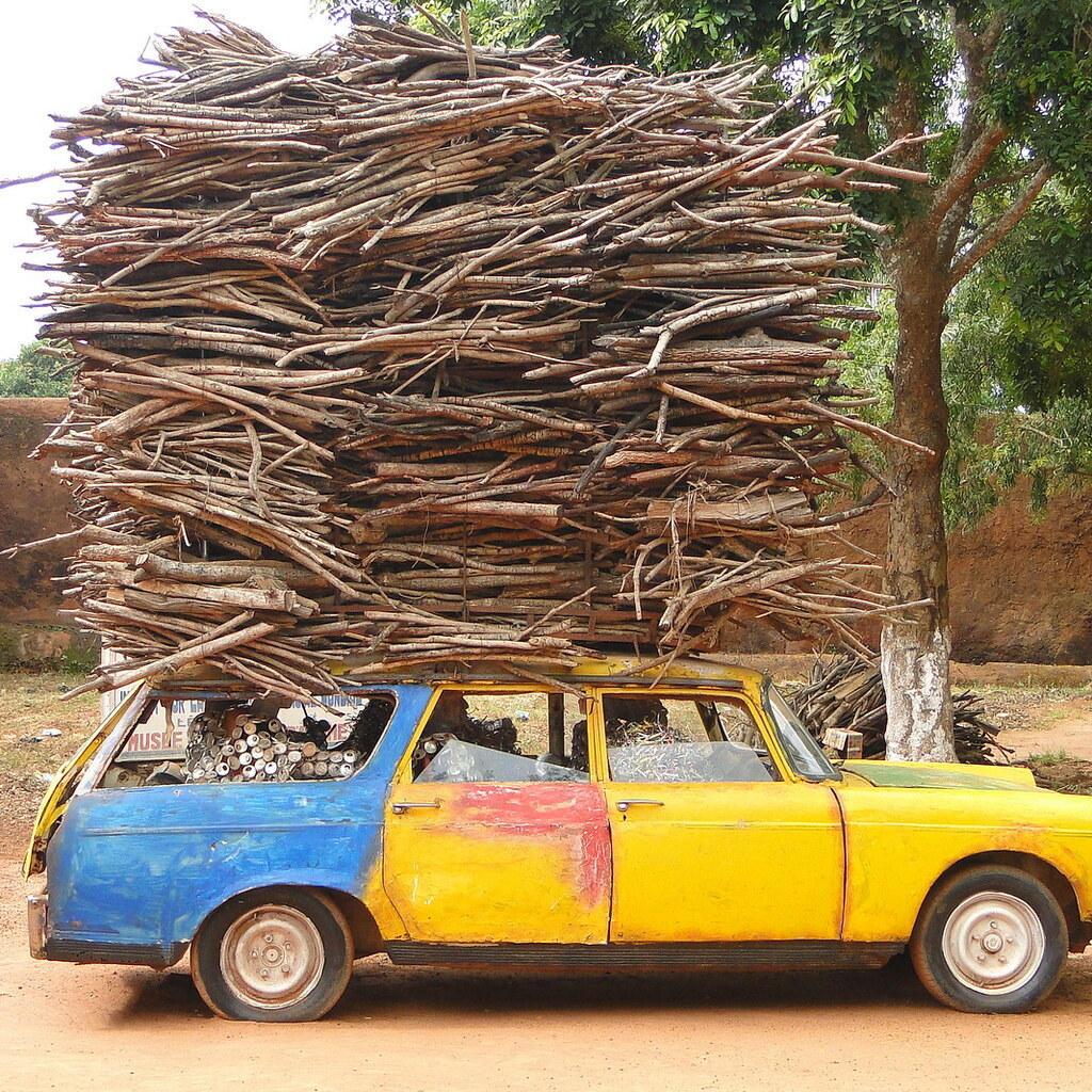 Photo of an overloaded car