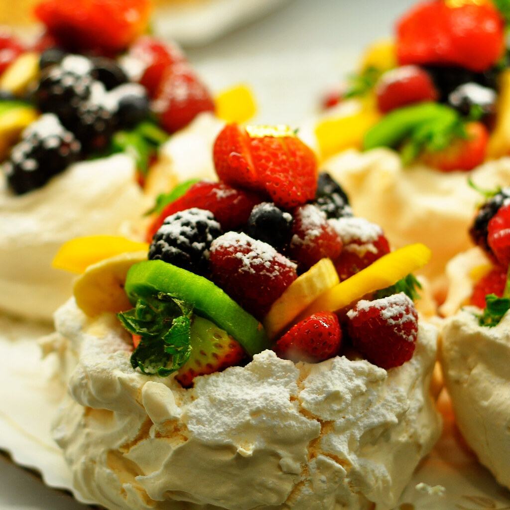 Photo of mini pavlovas