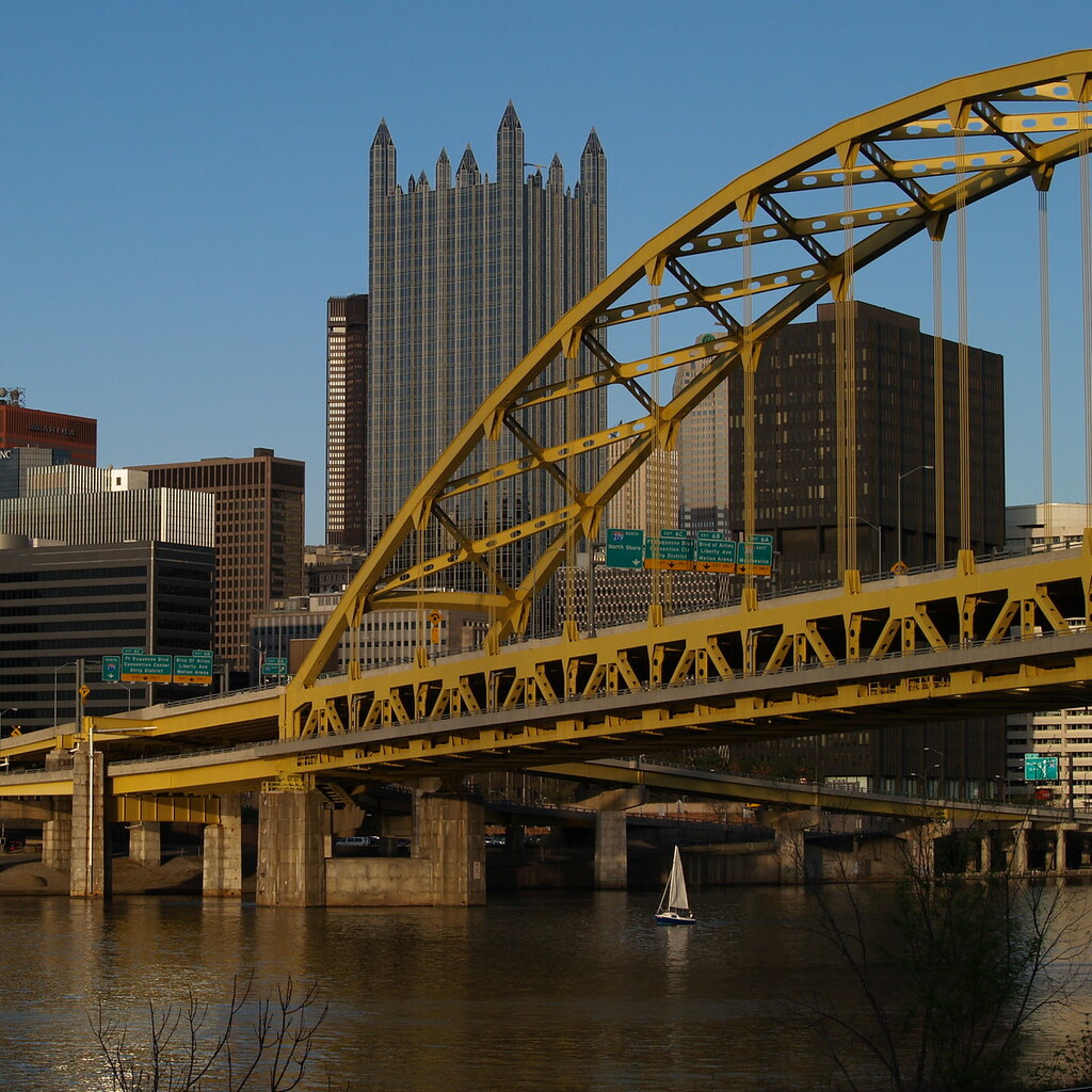 Photo of a bridge in Pittsburg, Pennsylvania