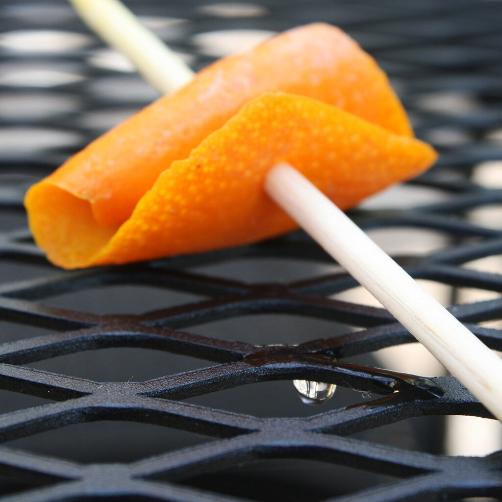 Photo of peel being pierced