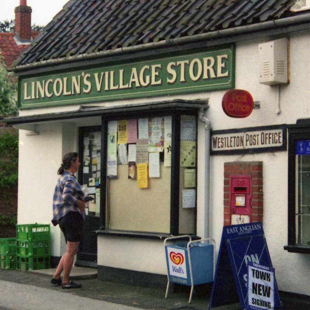 Photo of a post office