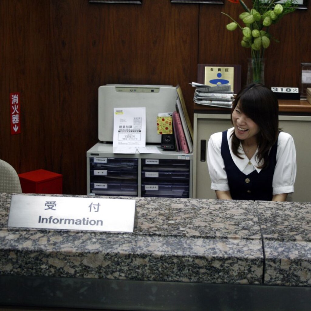 Photo of a receptionist