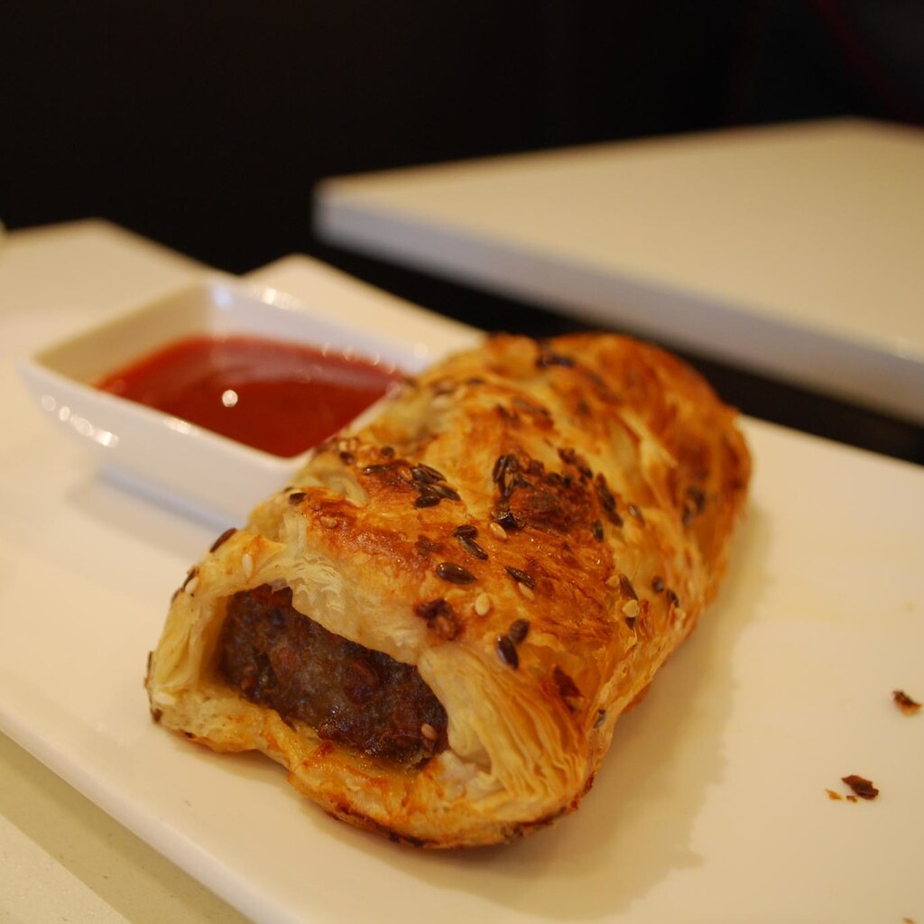 Photo of a sausage roll