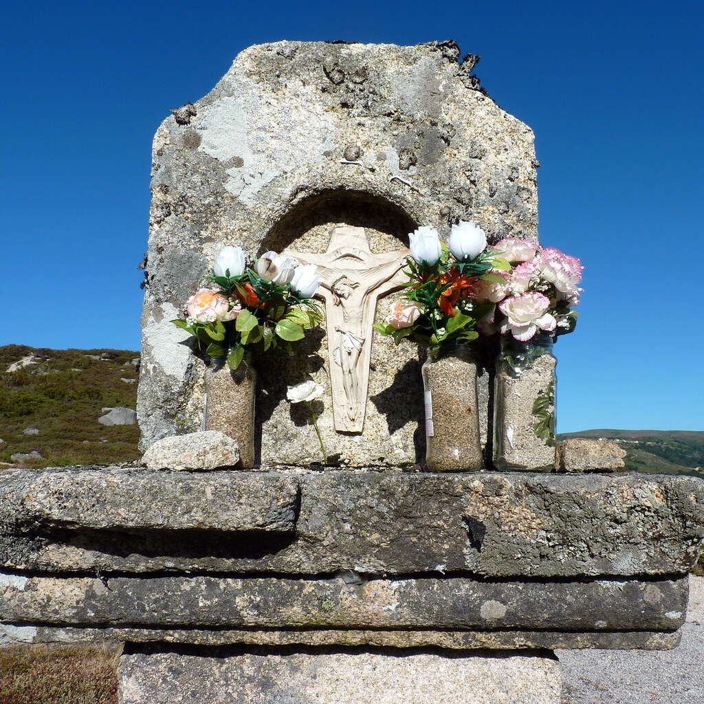 Photo of a wayside shrine