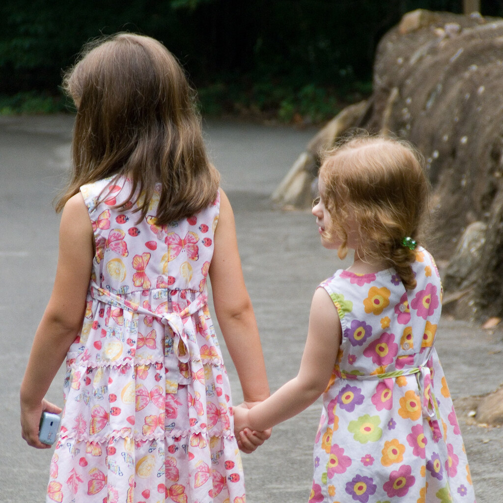 Photo of sisters