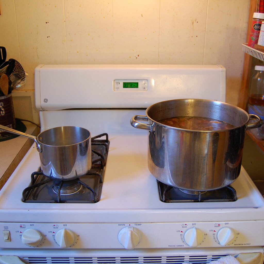 Photo of a gas stove.