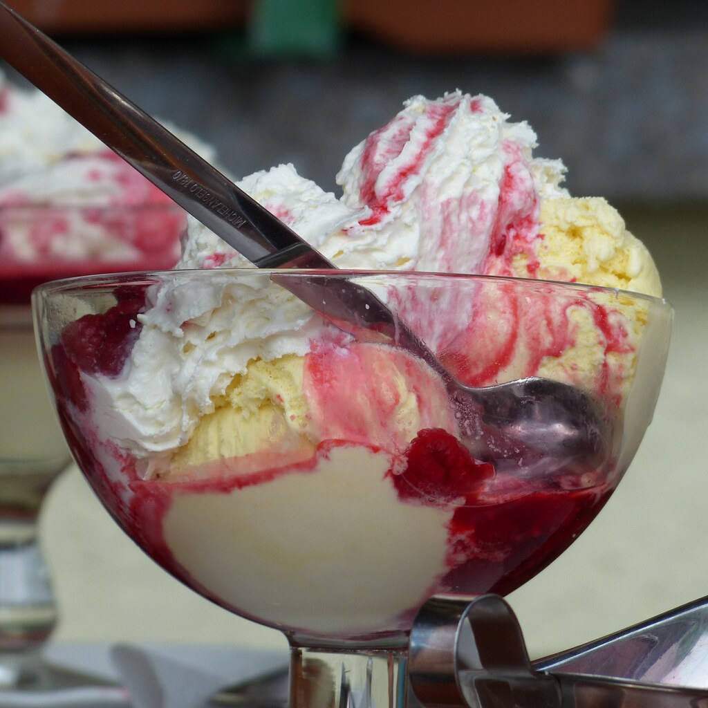 Photo of a sundae