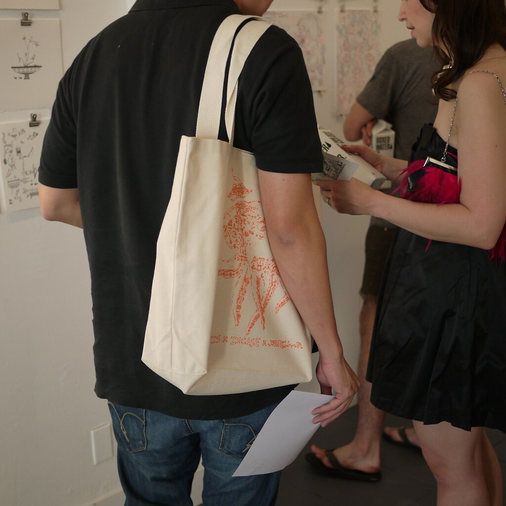 Photo of a tote bag