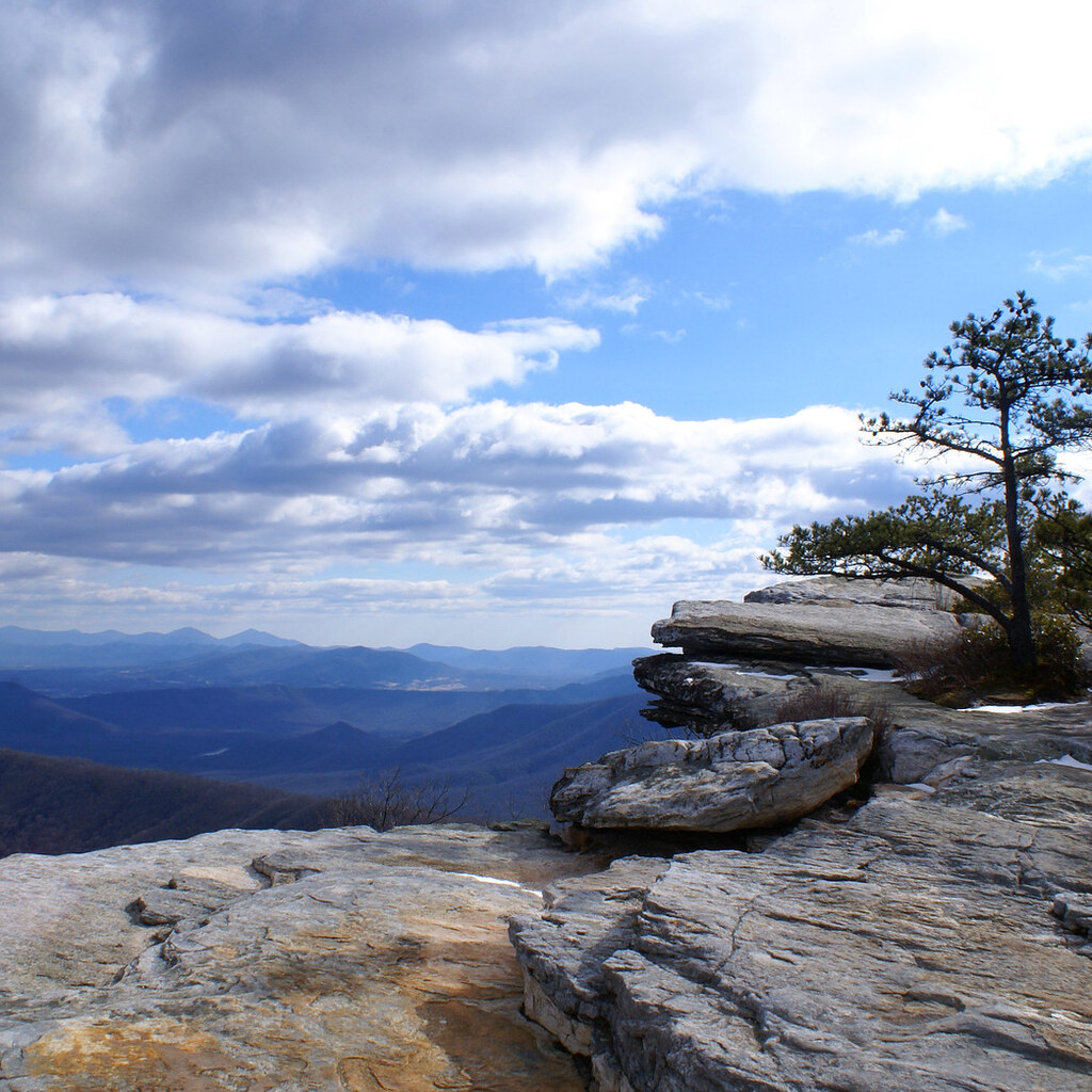 Photo of McAfee Knob, Virginia