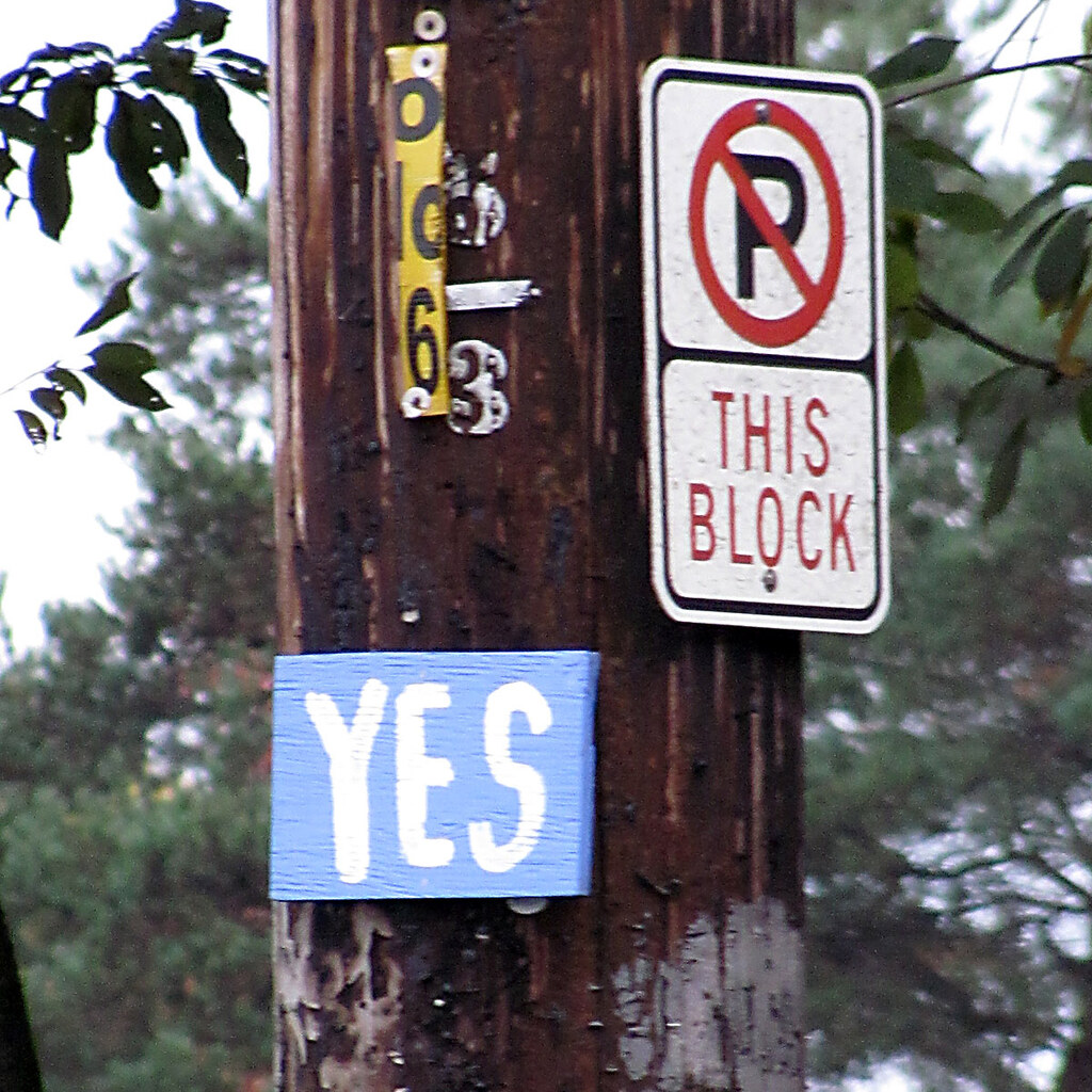 Photo of a sign that says yes